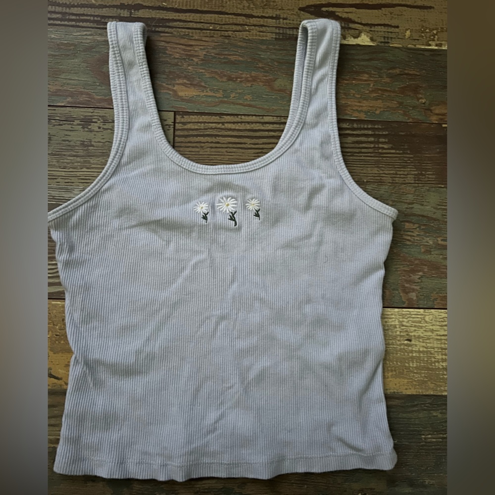 Longer Crop Tank 🎉